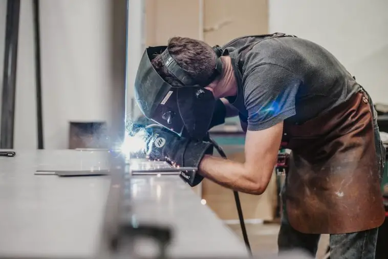 how to become a welder in oregon
